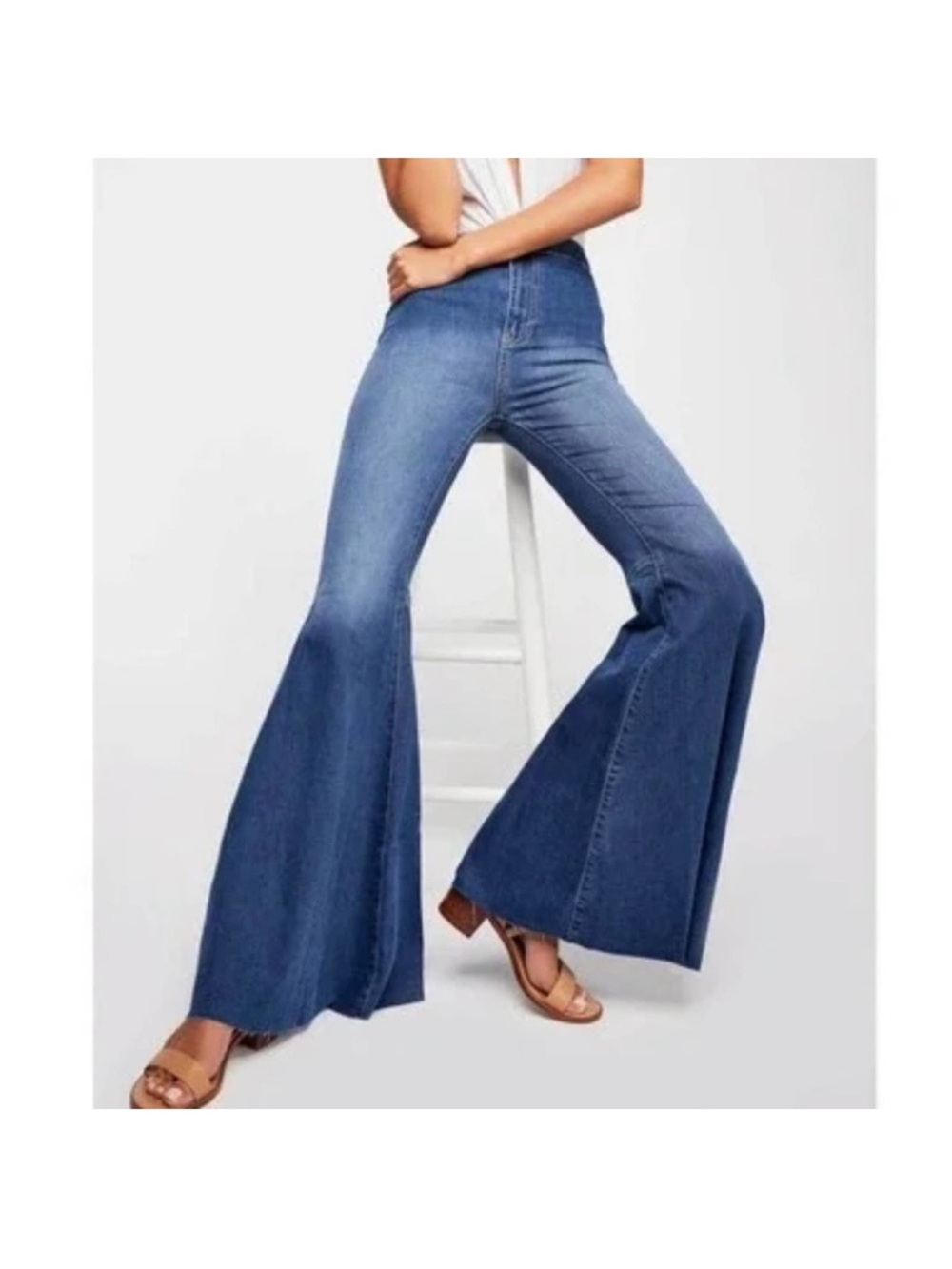 NWT Free People Just Float on Flare Jeans-Jericho Blue